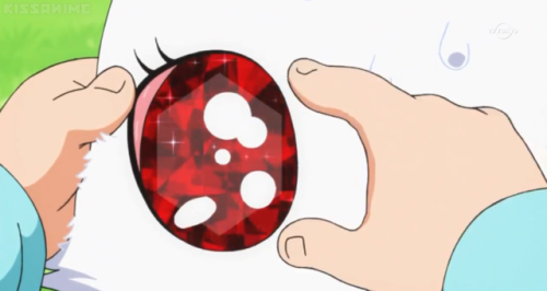 pripara-pesbian: This little girl was about to tear Ruby’s eye out.