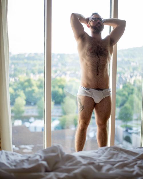 afieldguy:  Quiet weekend mornings last weekend, photo by @benashby. #livefit #lafitness #livenaked #liveauthentic #liveintrepid 