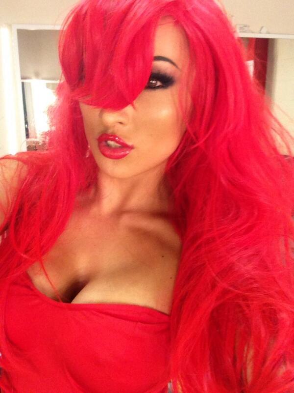 ukn0wuwantit:  — Check out the top bimbo blogs — ♥U Kn0w U Want it ♥Surgically