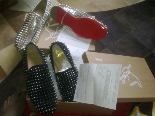 uniquetyron:  Gifts 