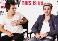 persares:Harry really likes when Niall speaks spanish