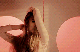 wonderqurls:  ‘I FEEL YOU’ yubin version. 