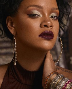 Robyn Rihanna Fenty.