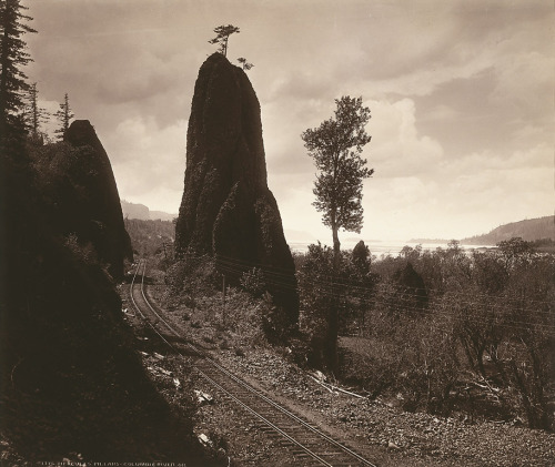 journalofanobody:William Henry Jackson (American, 1843-1942), Hercules’ Pillars, Columbia River, Ore