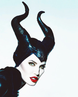  Maleficent in theaters May 30th, 2014 