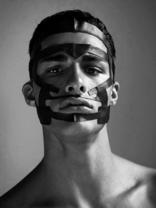 carlosaranzamendy:  Photo Philip Riches
