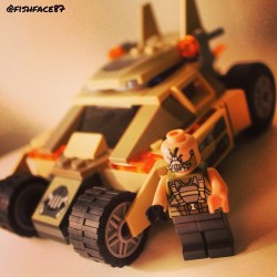 vengeanceofbane:  #bane #batman #thedarknightrises #tumbler #batmobile #awesome #movie #film #lego #legos #legotime #playtime #kid #geek #nerd #cool #dccomics #comics #comic #comicbook #toy #toys #toyphotography #toyrevolution #photography #canon #eos