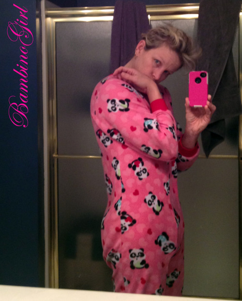 bambinogirls-blog:  I just woke up. Can you tell I am wearing a diaper under my footed pajamas? It i