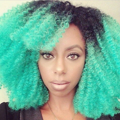 naturallyaprincess:  #HairPorn Big hair crush of the day!!! 😍😍😍🙌 (Photo Credit Unknown @ this lovely lady if you know her!) Follow us & share the love! 💕💋#naturalhair #naturalista #naturalgirlsrock #afro #hairporn #naturalhairporn