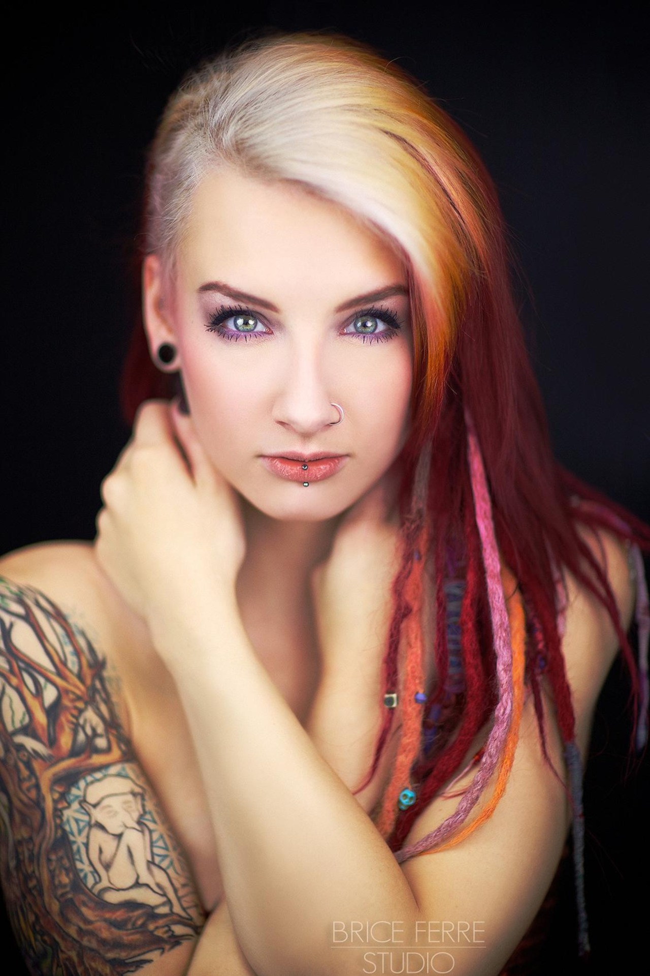 past-her-eyes:  Stormyent Suicide https://www.suicidegirls.com/members/stormyent/