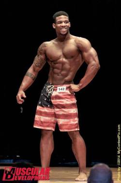 thick-sexy-muscle:  Terron Beckham 