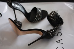 julianvad65: luvrumcake: Casadei  I would