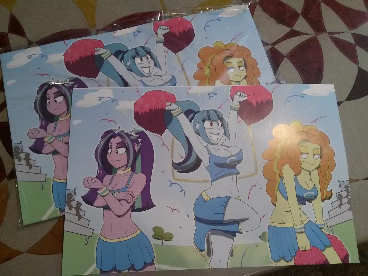 Aww yiss. Last minute cheerleader prints were a success.Only 40 of em though cause