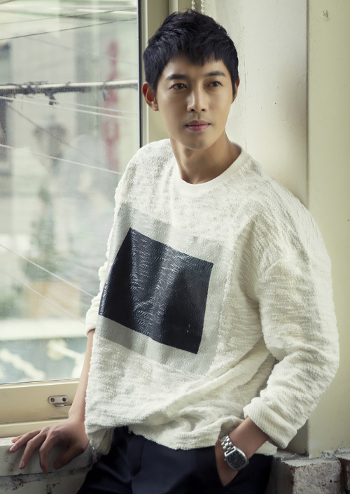 kpophqpictures:[OFFICIAL] Kim Hyun Joong – Concept Photo For ‘Hot Sun’ 1006x1420 