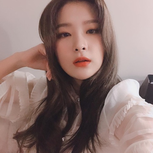 fyeah-seulgi: redvelvet.smtown 잘자용 ❤️