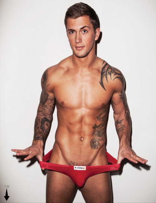 tumblinwithhotties:  Dan Osborne needs to stahp! 