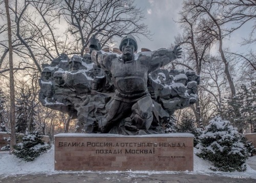 Memorial of Glory. “Feat”. The monument of soldiers from all 15 Soviet republics is the 