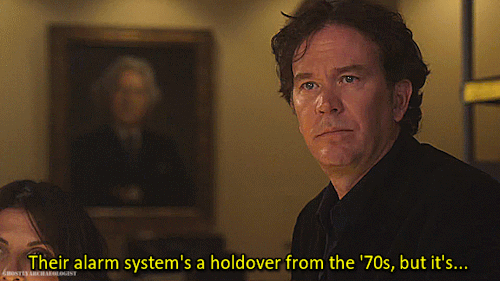 Leverage S03E09 The Three-Card Monte Job.