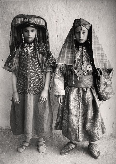 Traditional clothing, old Morocco.