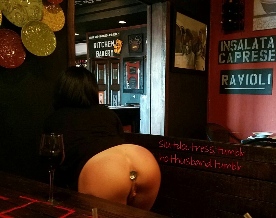 slutdoctress:  A little public flashing at an Italian Restaurant before our dinner
