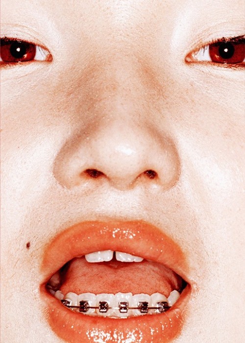 metalmagazine:Nipples, butts, open mouths and loads of flesh flood, the pictures of Peter Kaaden, a German photographer whose practice is straightforward, taboo-breaking and explicitly sensual. http://ift.tt/2EkM2m1 http://ift.tt/2DP2t92