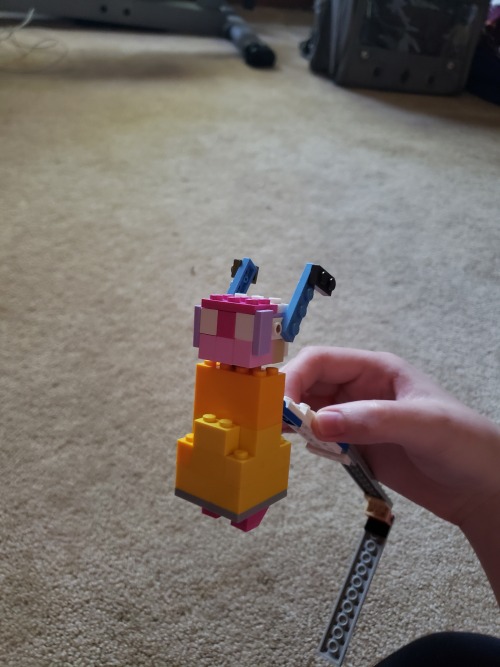 GUYS MY BROTHER MADE 5PEBS IN LEGOOO!!!!!!