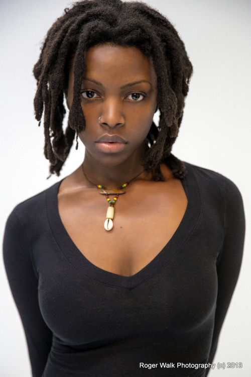 dark skin black women appreciation post. behold mothafuckas!