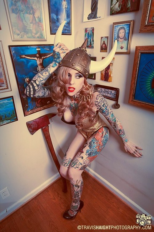 tattoobritish:  Completely free live sexy webcams, chat and more! Daily new women