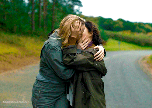 Two Years Ago Jodie Comer And Sandra Oh Gave Us The Best Onscreen Kiss Of All Time. - April 10, 2022.