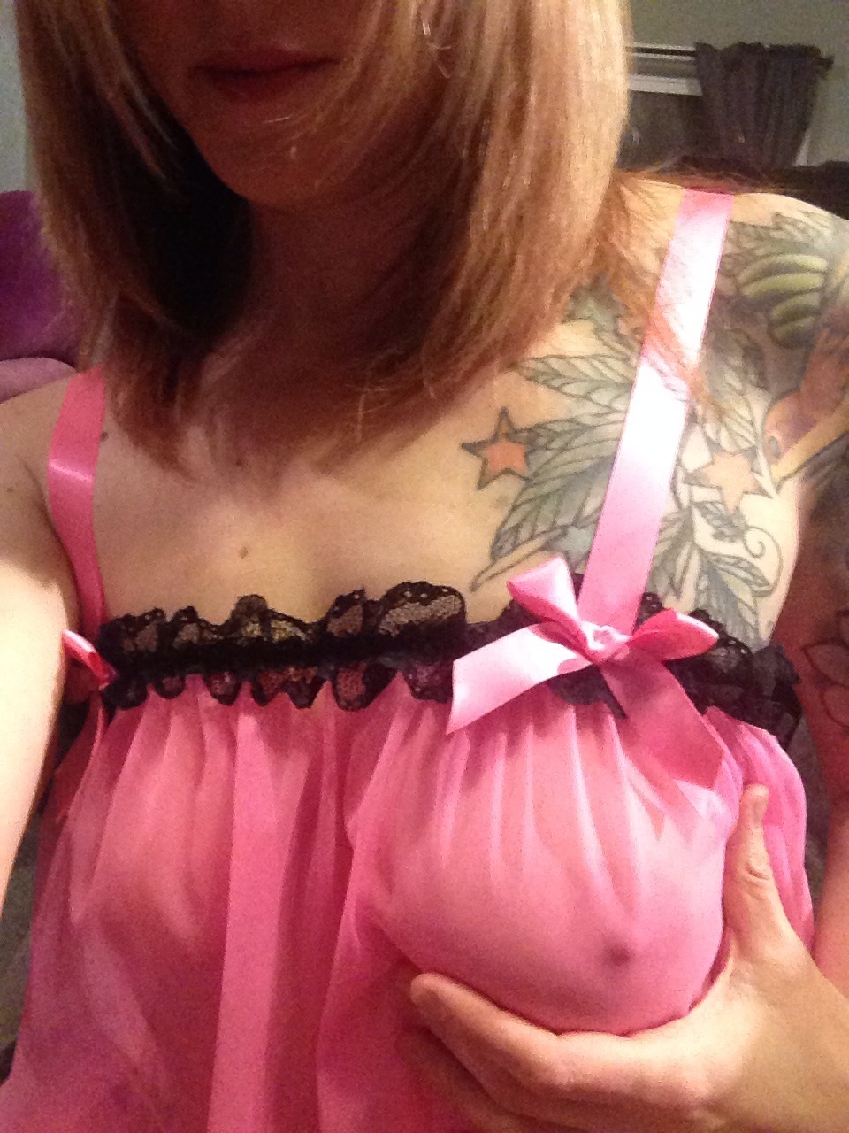 lansingfox:  Bored  and  Waitin  for the MAN ;) Lansingfox@gmail.com
