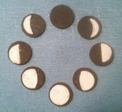 acehotel:  New moon in Oreo. 