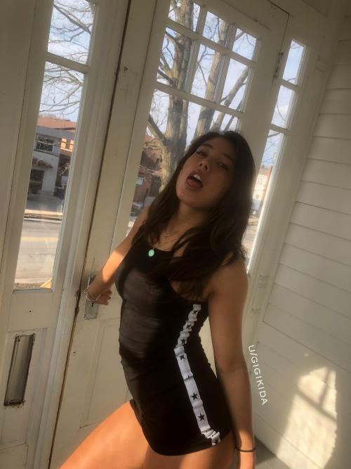 Cute Asian Hispanic French cum queen