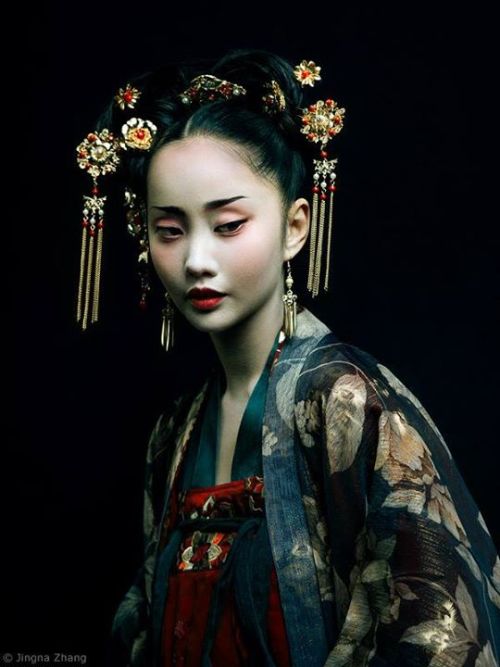 zemotion: Motherland Chronicles II Week 3 - Hanfu portrait with Alodia Gosiengfiao ❤️ Emo post incom