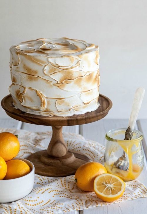 sweetoothgirl:LEMON MERINGUE CAKE