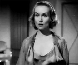 unforgettable-angels:Carole Lombard (October 6th, 1908 - January 16th, 1942)“You can trust that litt