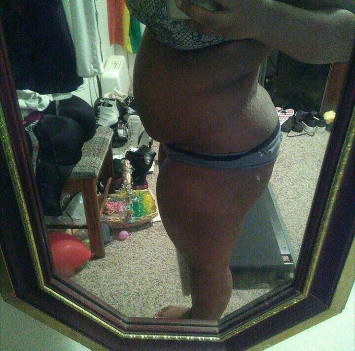 sugar-princess922:  Oh my gosh..I’m so full. I love having a stuffed belly. I love