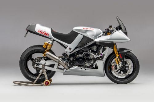 bikebound:  WSB Katana by Team Classic Suzuki – a road-going “Kat” based on