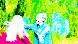 madelianepetsch:    This isn’t the first time Polly’s run away from home. She