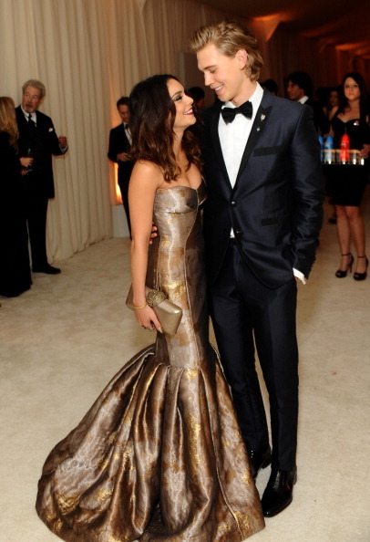 vanessahudgennsss:Vanessa blog x