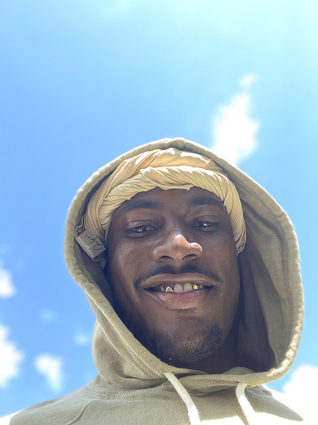 Smile 4 Me Zaddy: Photo