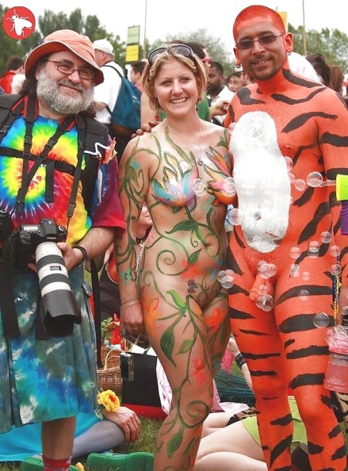 paintedfemales:  Painted Females