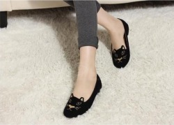 Laceyfashionista:  Casual Women’s Flat Shoes With Cheap Sweet Cat Round Toe Design