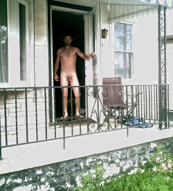 naturist at homehttp://blogzen00.tumblr.com/