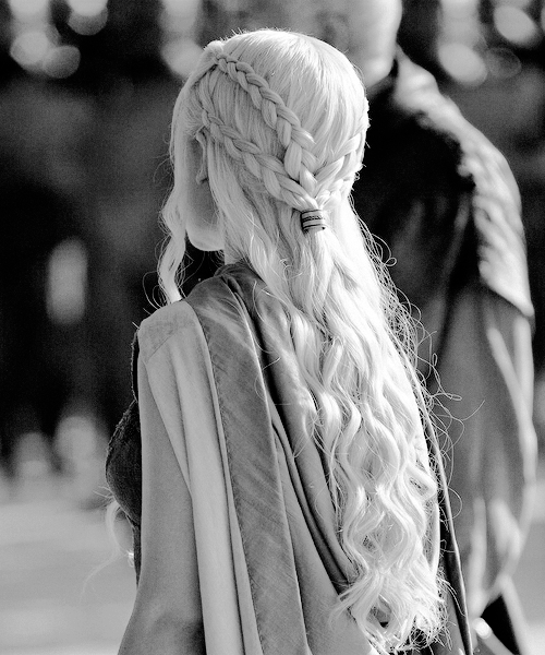 iheartgot:  I am only a young girl and know little of the ways of war. 