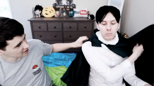 smiiseveny: Dan the stylist