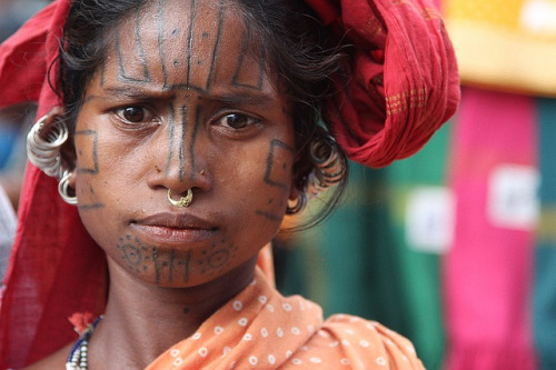 2093ad:Kutia Kondh by ronniedankelman on Flickr.Kutia Kondh woman in a village near Baliguda. Siribe