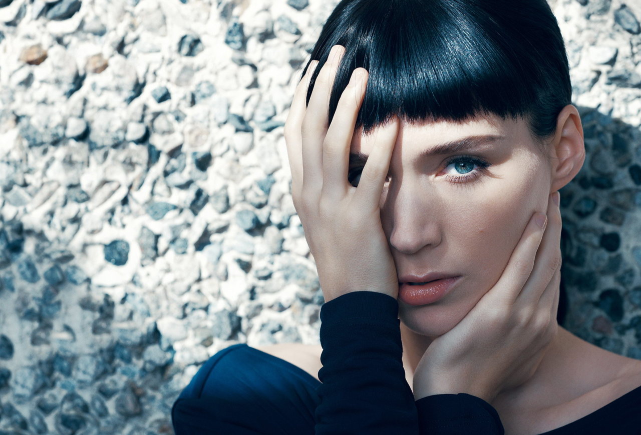 theprettynerdie:  TAYLOR'S ENDLESS LIST OF WOMEN: Rooney Mara  