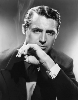 wehadfacesthen:  Cary Grant, 1946