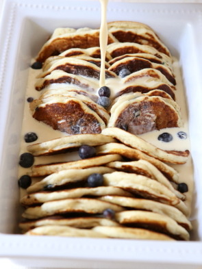 f-eedme:  Blueberry Pancake Bake  @dommebadwolff23