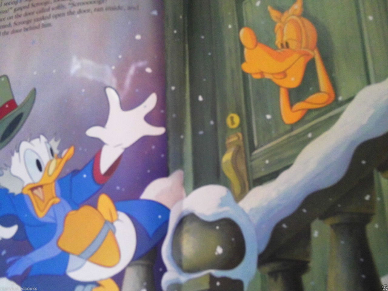 Disney Mickey's Christmas Carol Goofy Door Knocker gold sculpture. 